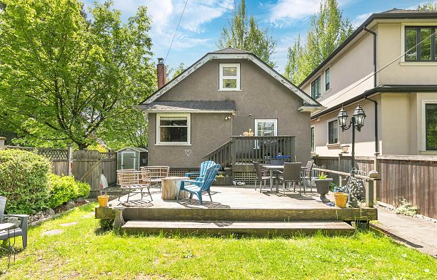 2903 W 42nd Avenue Kerrisdale