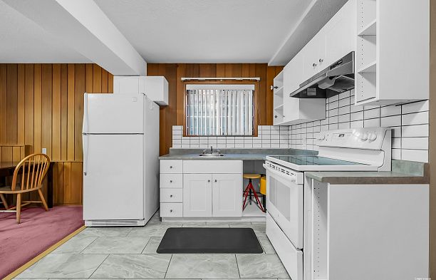 2208 W 32nd Avenue Quilchena