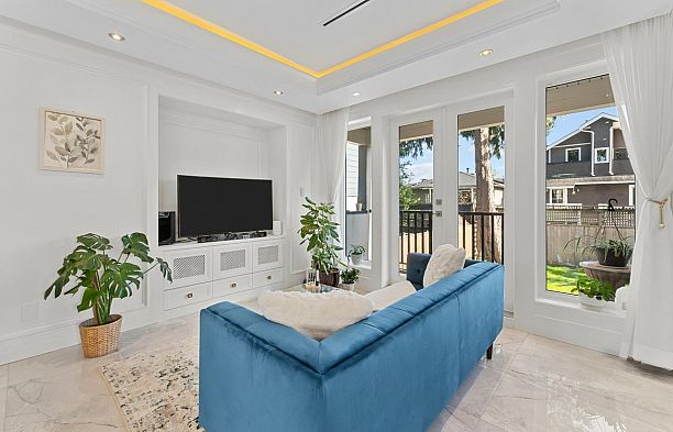 2848 W 17th Avenue Arbutus