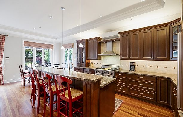 3111 W 42nd Avenue Kerrisdale
