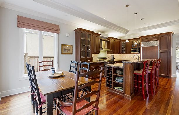 3111 W 42nd Avenue Kerrisdale