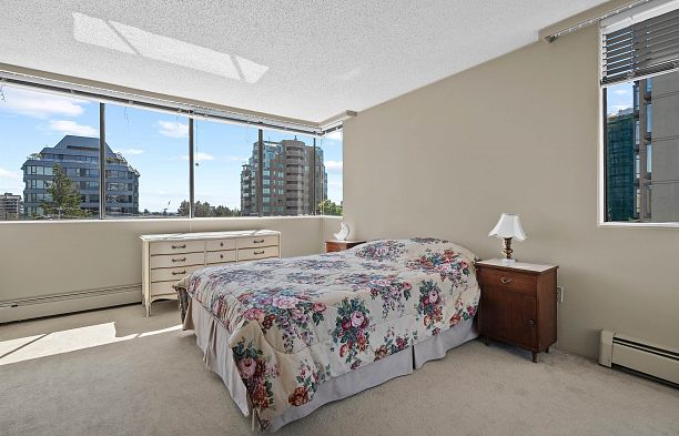 601 5555 Yew Street Kerrisdale