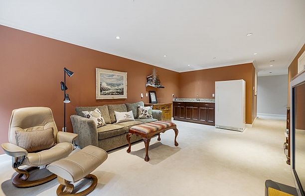 3111 W 42nd Avenue Kerrisdale