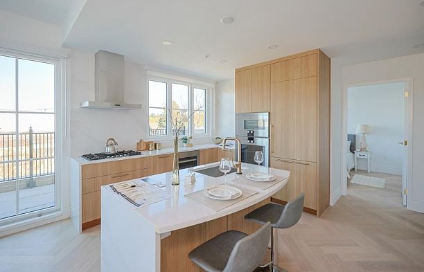 410 2096 W 47th Avenue Kerrisdale