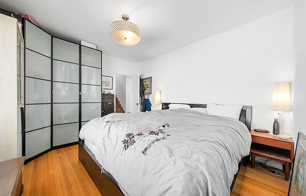 2903 W 42nd Avenue Kerrisdale