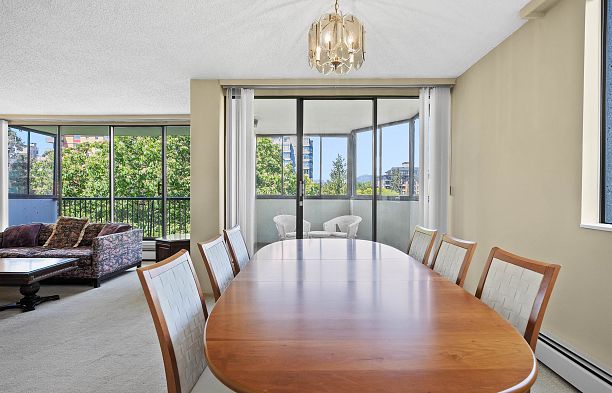 601 5555 Yew Street Kerrisdale