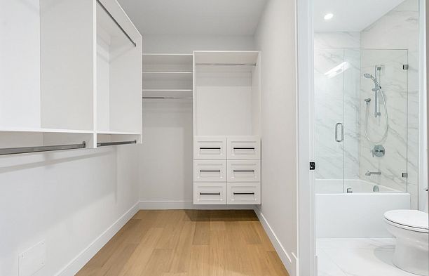 5838 Highbury Street Southlands