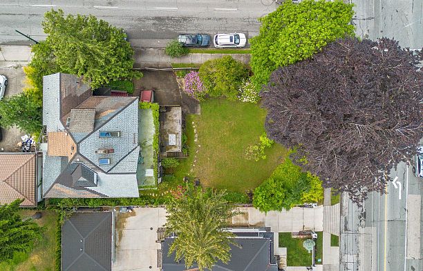 4698 W 4th Avenue Point Grey