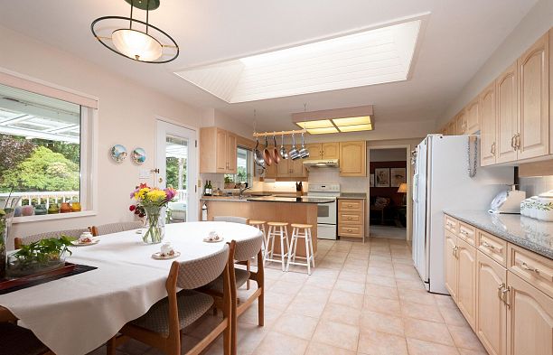 5422 Osler Street Shaughnessy