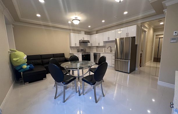 BASEMENT 1115 W 47TH AVENUE, Vancouver BC V6M 2L3 South Granville