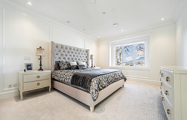 4146 Crown Crescent Point Grey