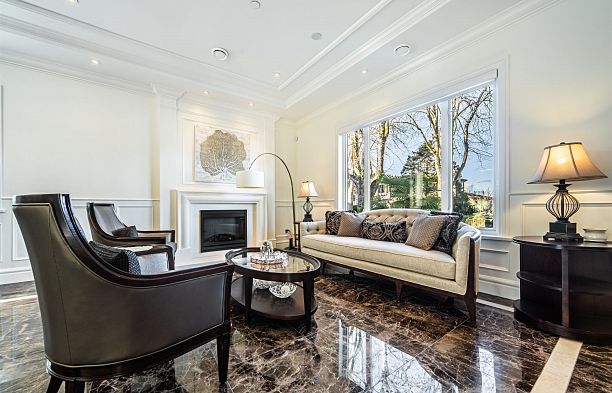 4146 Crown Crescent Point Grey