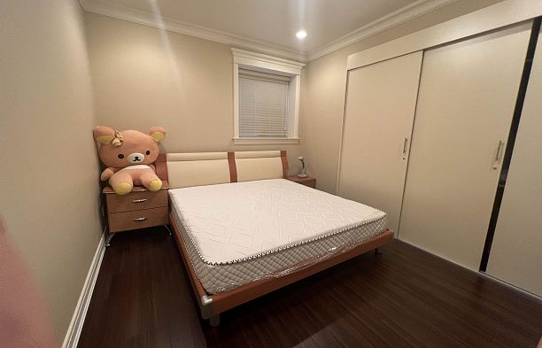 BASEMENT 1115 W 47TH AVENUE, Vancouver BC V6M 2L3 South Granville