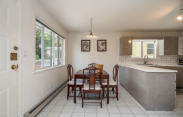 2133 W 49th Avenue Kerrisdale