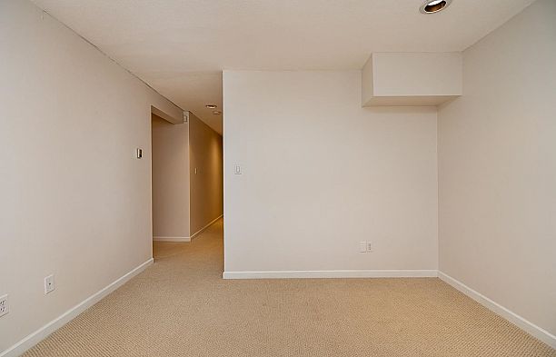 2133 W 49th Avenue Kerrisdale