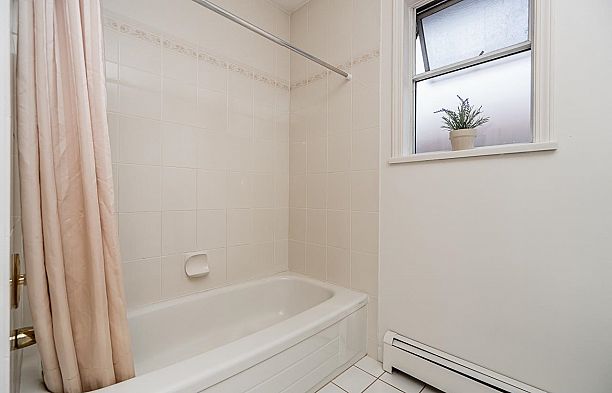 2133 W 49th Avenue Kerrisdale