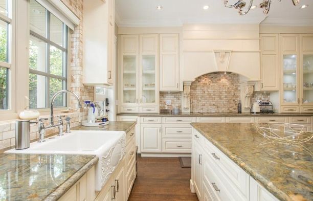 4416 W 11th Avenue Point Grey