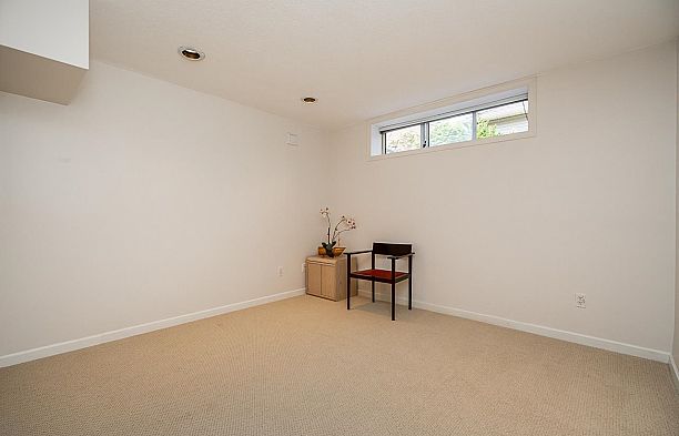 2133 W 49th Avenue Kerrisdale