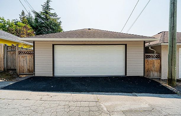 2133 W 49th Avenue Kerrisdale