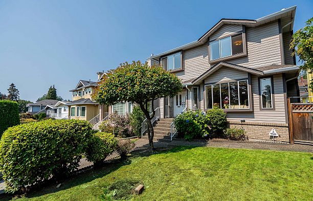2133 W 49th Avenue Kerrisdale