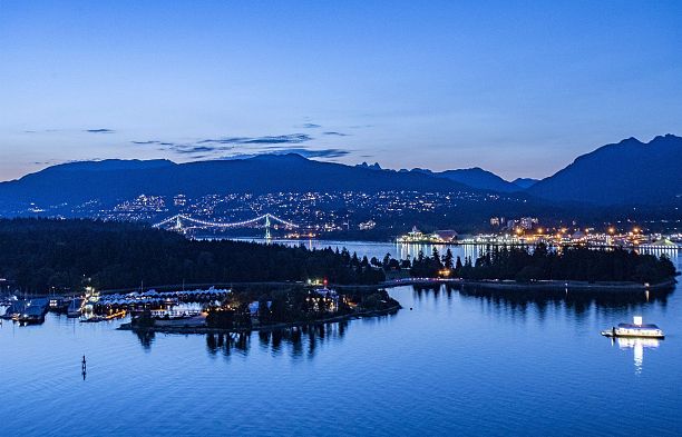2601 277 Thurlow Street Coal Harbour