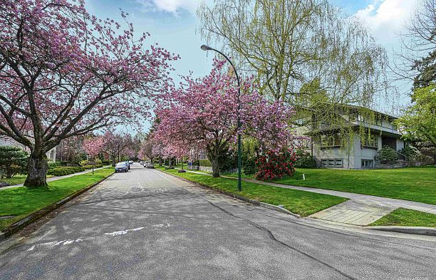 5459 Crown Street Dunbar