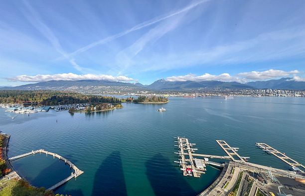 2601 277 Thurlow Street Coal Harbour