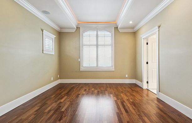 3593 Mackenzie Street Arbutus