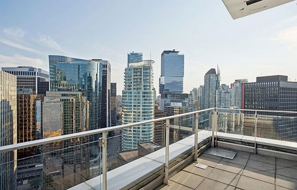 2601 277 Thurlow Street Coal Harbour