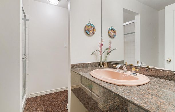 6388 Churchill Street South Granville