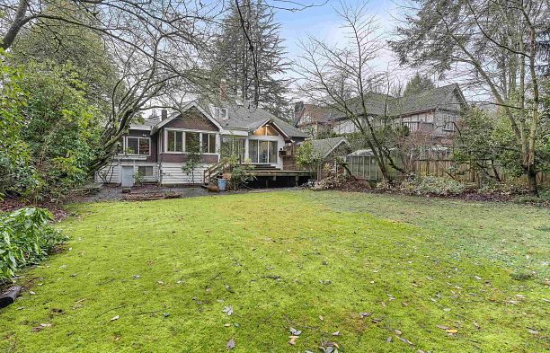 6388 Churchill Street South Granville