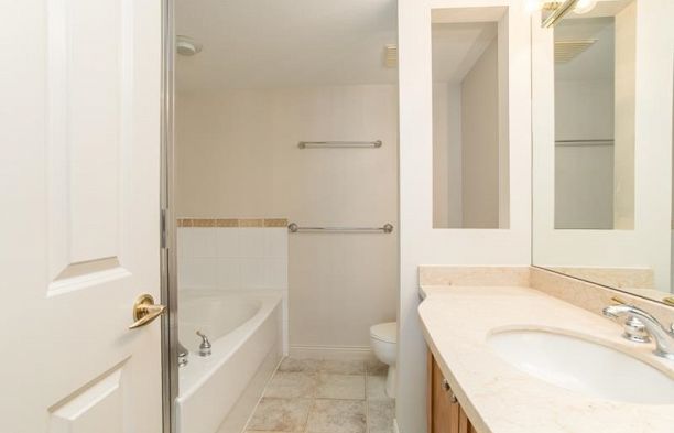 5428 Larch Street Kerrisdale