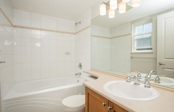 5428 Larch Street Kerrisdale