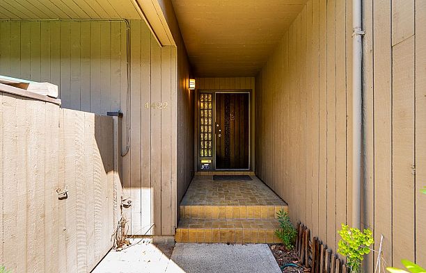 4422 Yew Street Quilchena