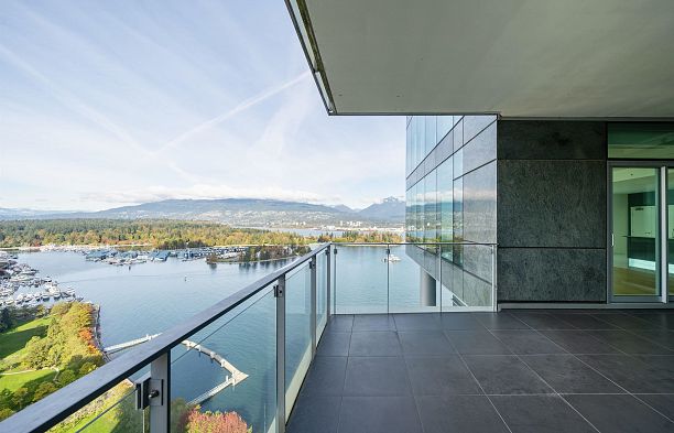 2601 277 Thurlow Street Coal Harbour