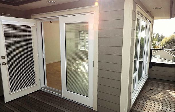 304 1880 W 57th Avenue South Granville
