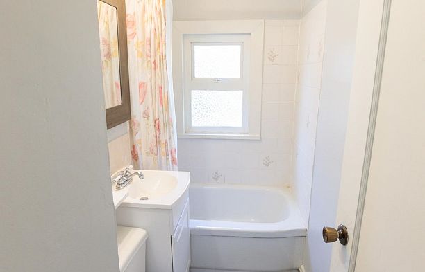 2529 W 41st Avenue Kerrisdale