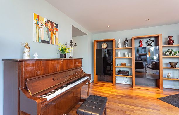 4468 W 1st Avenue Point Grey