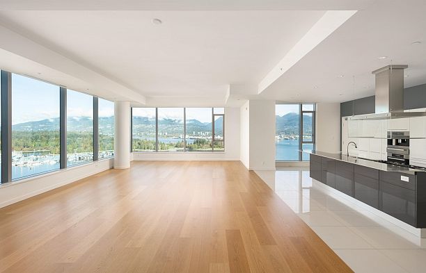 2601 277 Thurlow Street Coal Harbour