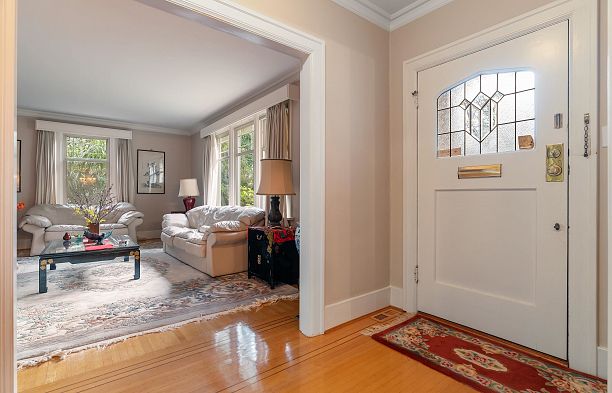 6388 Churchill Street South Granville