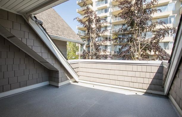 5428 Larch Street Kerrisdale