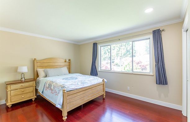1369 W 55th Avenue South Granville