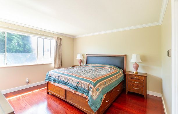 1369 W 55th Avenue South Granville