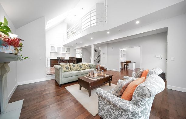 2716 W 37th Avenue Kerrisdale