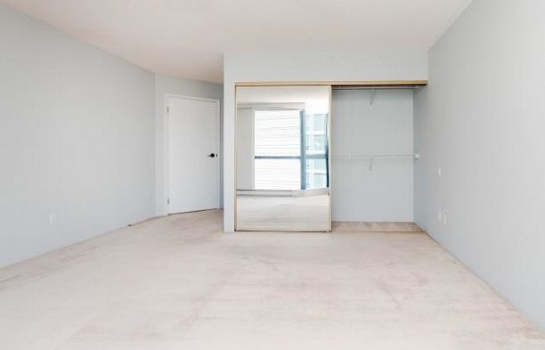 303 1415 W Georgia Street Coal Harbour