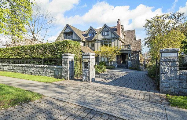 1323 The Crescent Crescent Shaughnessy