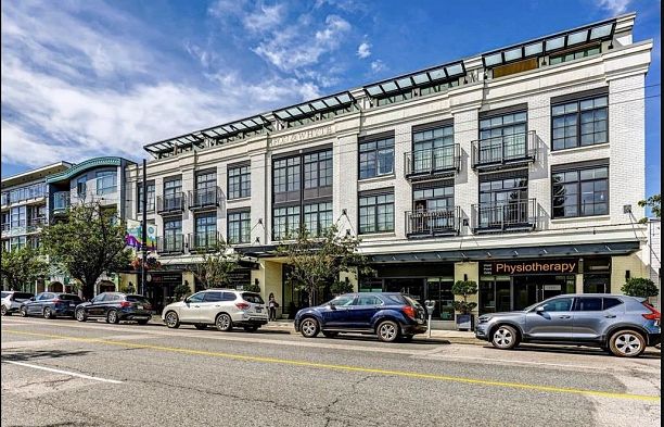 307 4355 W 10th Avenue Point Grey