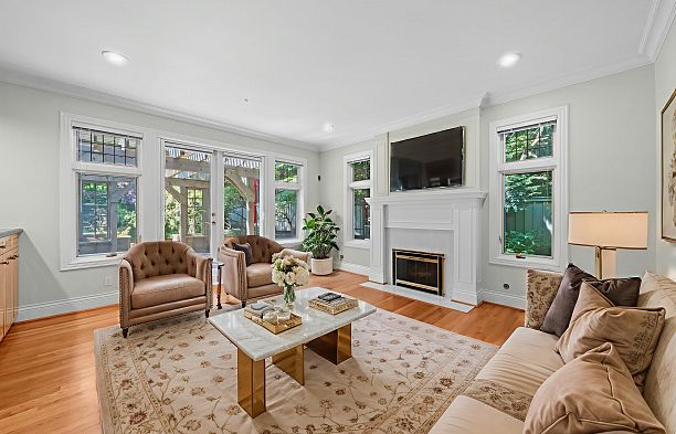 1323 The Crescent Crescent Shaughnessy