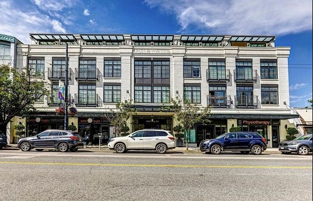 307 4355 W 10th Avenue Point Grey