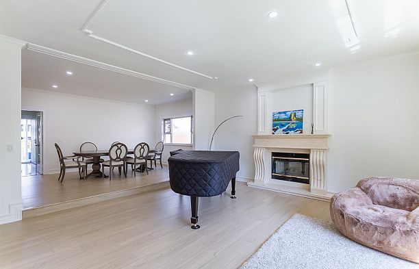 1369 W 55th Avenue South Granville